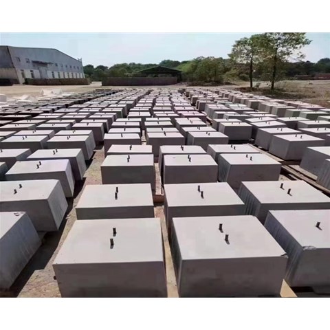 云南光伏墩回收利用：如何處理廢舊光伏面板以降低環(huán)境影響？